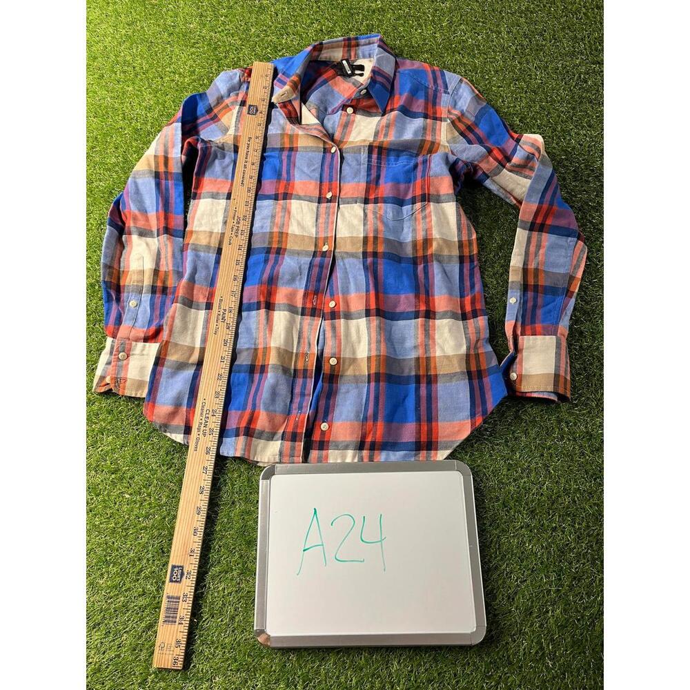 J.Crew Women's Plaid Button-Up Shirt Size 4 Checks long sleeve Boyfriend Style
